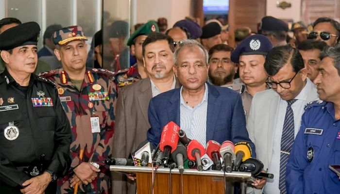 স্বরাষ্ট্র উপদেষ্টা মো. জাহাঙ্গীর আলম চৌধুরী। ছবি: বাসস