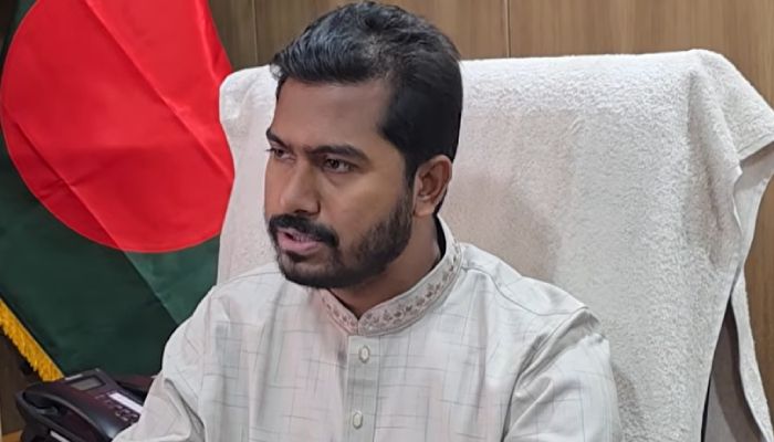 মরদেহ বিনা খরচে দেশে ফিরিয়ে আনার উদ্যোগ নেওয়া হবে বলে জানিয়েছেন প্রবাসী কল্যাণ প্রতিমন্ত্রী নুরুল হক নুর। ছবি: ভিডিও থেকে