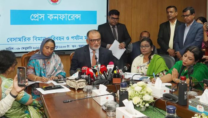 যুক্তরাষ্ট্রের সঙ্গে বাণিজ্য চুক্তি সই, শুল্ক আরও কমল 