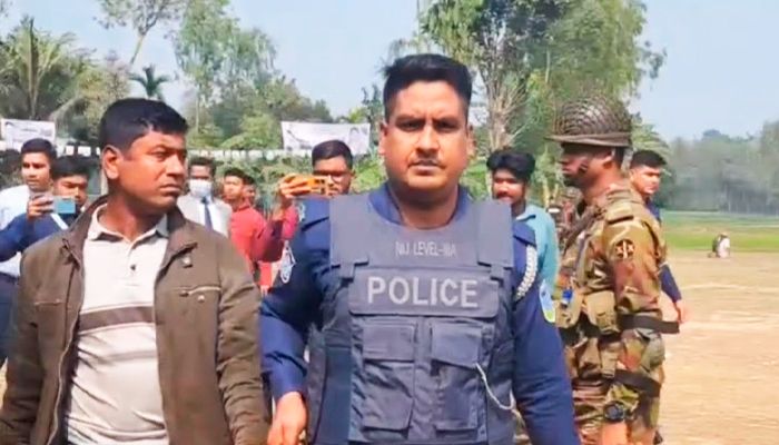 ব্যালট ছিনতাইয়ের দায়ে যুবকের ৩ বছরের কারাদণ্ড