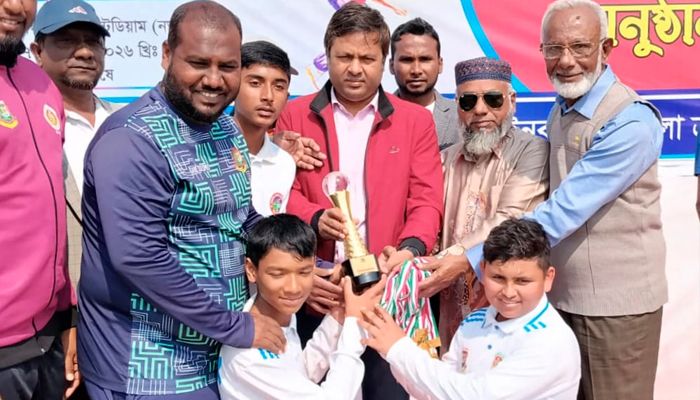 বিভাগীয় চ্যাম্পিয়ন বগুড়া জেলা ক্রিকেট দল