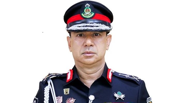 র‍্যাবের সাবেক ডিজি হারুন ও  স্ত্রীর ব্যাংক হিসাব-সঞ্চয়পত্র ফ্রিজ