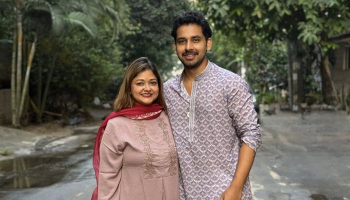 স্ত্রী ইভনাথ খান ইকরার সঙ্গে জাহের আলভী। ছবি: ফেসবুক
