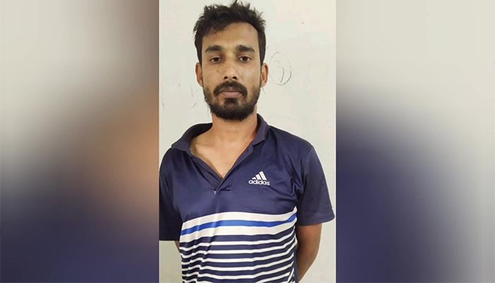 ঝালকাঠিতে ইয়াবা কারবারির কামড়ে পুলিশ আহত