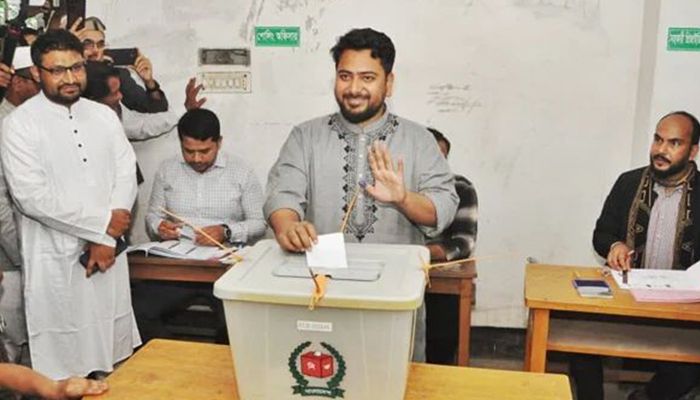 সবকিছু সুষ্ঠু ও স্বচ্ছ থাকলে ১১ দলীয় জোট সরকার গঠন করবে: নাহিদ ইসলাম