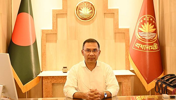 রাজধানীর তেজগাঁওয়ে প্রধানমন্ত্রীর কার্যালয়ে শনিবার অফিস করেন প্রধানমন্ত্রী তারেক রহমান। ছবি: বিএনপি মিডিয়া সেল
