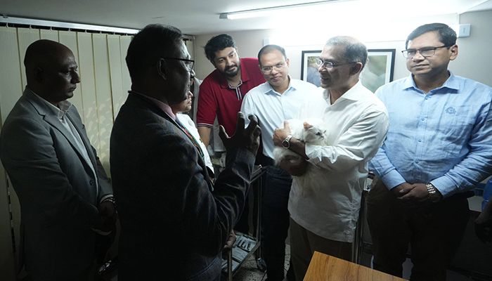 ফ্রি অ্যানিমেল ক্লিনিকের উদ্বোধন করলেন তারেক রহমান