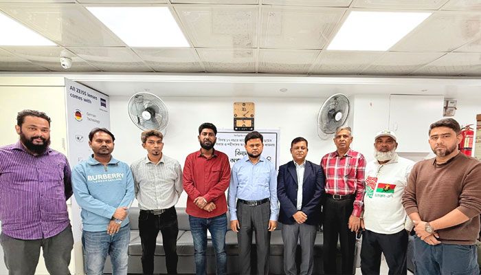 শহিদদের স্মরণে ফ্রি ছানি অপারেশন ও দোয়া মাহফিল 