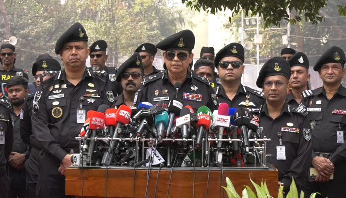 কেন্দ্রীয় শহিদ মিনারসহ সারাদেশে কঠোর নিরাপত্তা: র‍্যাব মহাপরিচালক