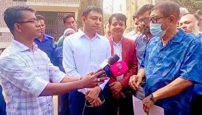 নির্ধারিত সময়ে হাসপাতালে না থাকলে ব্যবস্থা: স্বাস্থ্যমন্ত্রী