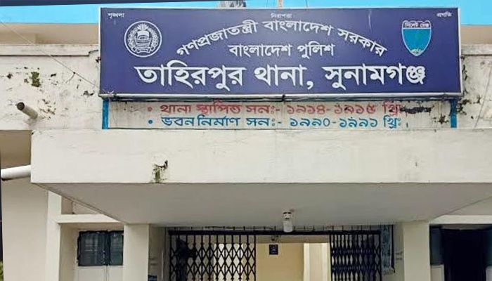 সুনামগঞ্জে নদীতে নৌকাডুবি: এক শিশুর মৃত্যু, নিখোঁজ কয়েকজন