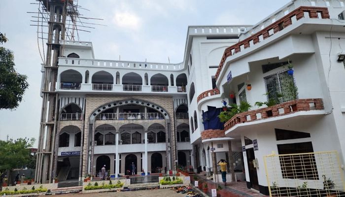 এক মসজিদে এতেকাফে দেশ-বিদেশের ১৭০০ মুসল্লি
