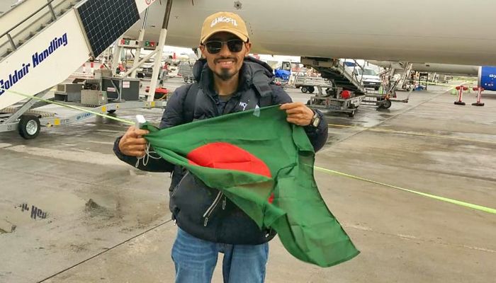 স্বাধীনতা দিবসে পোল্যান্ড মাতাবে বাংলাদেশের মূকাভিনয়
