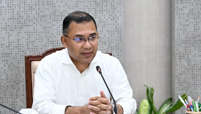 স্কুল চলাকালীন যানজট নিরসনে বিকল্প খোঁজার নির্দেশ প্রধানমন্ত্রীর