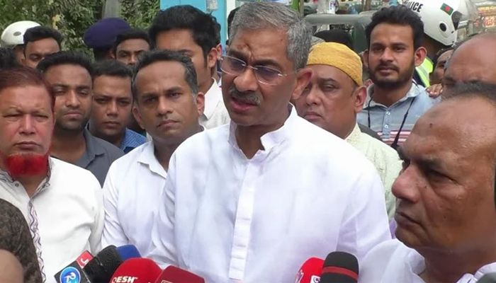 ১৭ বছরের জঞ্জাল পরিষ্কার করতে হবে: পানিসম্পদ মন্ত্রী 