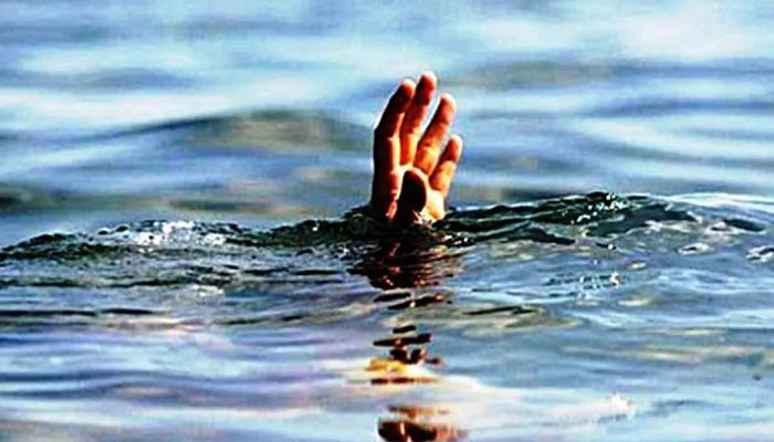 নানার বাড়িতে বেড়াতে এসে পানিতে ডুবে ২ শিশুর মৃত্যু