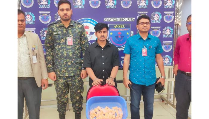 বিমানবন্দরে বিপুল ইয়াবাসহ আন্তর্জাতিক মাদককারবারী আটক