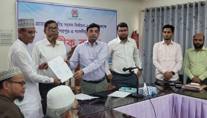 শেরপুর-৩ আসনে প্রার্থীদের মাঝে প্রতীক বরাদ্দ