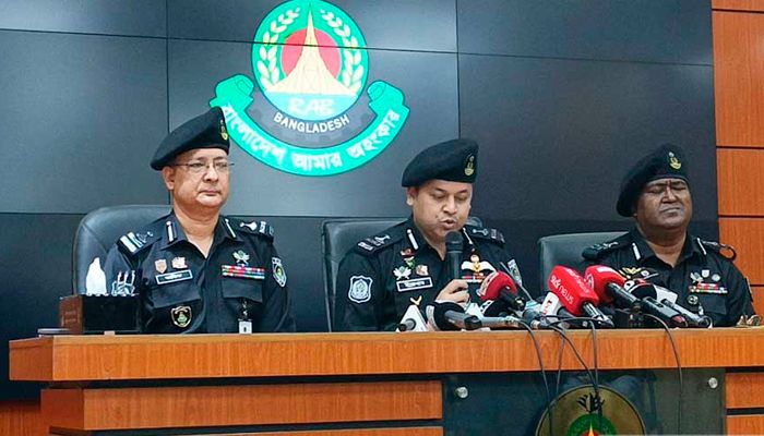 আত্মসমর্পণকারী চরমপন্থিরা আগের অবস্থায় ফিরছে: র‌্যাব