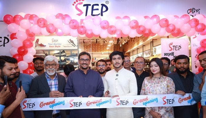 যমুনা ফিউচার পার্কে স্টেপের নতুন আউটলেট