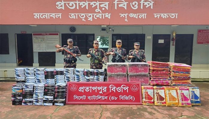বাজারে অবৈধ শেভিং ব্লেডের দাপট, হুমকিতে দেশীয় ব্র্যান্ড  