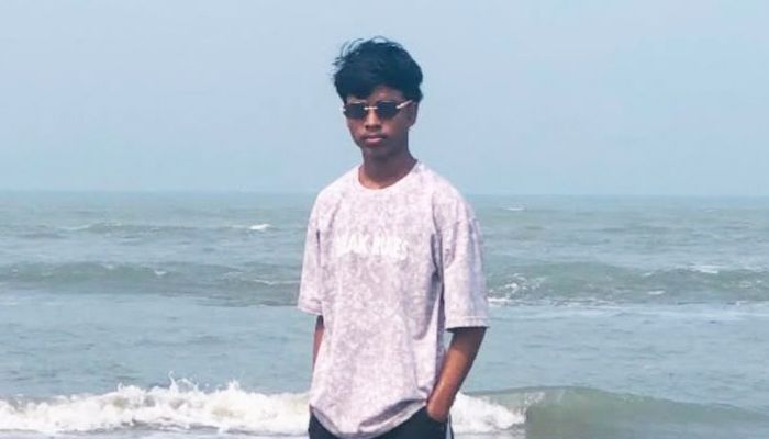 কক্সবাজার সমুদ্র সৈকতে গোসলে নেমে পর্যটকের মৃত্যু