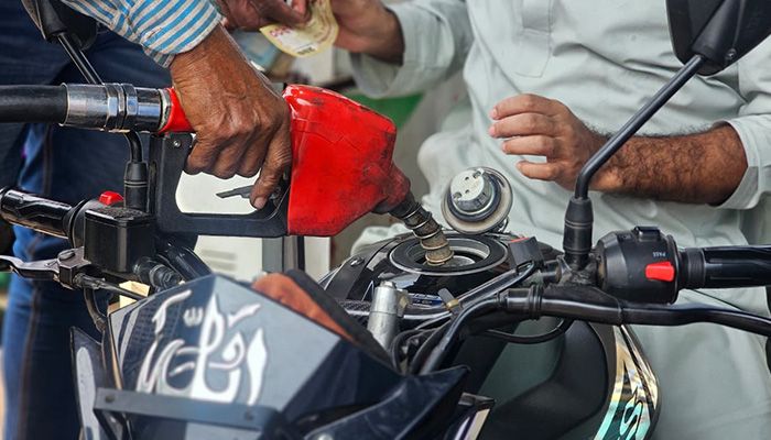 ফেনীর ২৮ পেট্রোল পাম্পে ট্যাগ অফিসার নিয়োগ