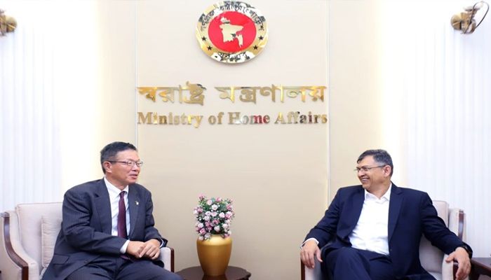 পুলিশ পুনর্গঠনে জাপানের সহযোগিতা চেয়েছেন স্বরাষ্ট্রমন্ত্রী