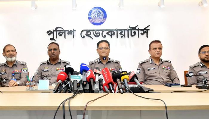 হাদি হত্যার আসামিদের দেশে আনতে কূটনৈতিক তৎপরতা চলছে: আইজিপি