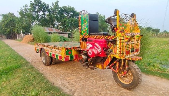 আইন ভেঙেই চলছে নসিমন করিমন