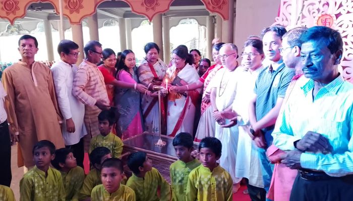 চট্টগ্রামের লোকনাথ সেবাশ্রমে বাসন্তী পূজা শুরু  