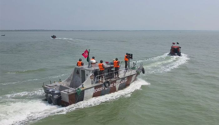 জ্বালানি তেল পাচার রোধে সীমান্তে বিজিবির কড়া নজরদারি