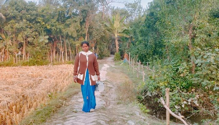 উপকূলের ভরসা  ‘ভ্যাকসিন দিদি’ তনুশ্রী