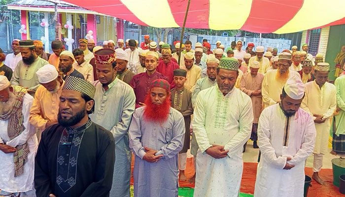 সৌদির সঙ্গে মিল রেখে দেশের যে সব স্থানে উদযাপিত হলো ঈদ
