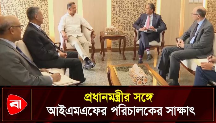 প্রধানমন্ত্রী তারেক রহমানের সঙ্গে কৃষ্ণ শ্রীনিবাসনের সৌজন্য সাক্ষাৎ