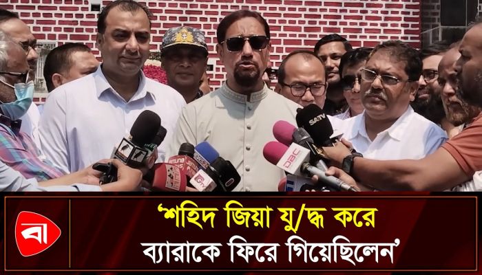 গণহত্যা দিবসে পাহাড়তলী বধ্যভূমিতে চসিক মেয়রের শ্রদ্ধা