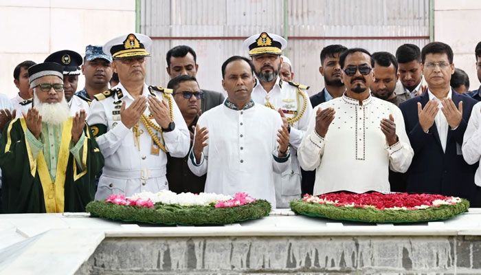 জিয়াউর রহমান ও খালেদা জিয়ার সমাধিতে শ্রদ্ধা স্পিকার ও ডেপুটি স্পিকারের