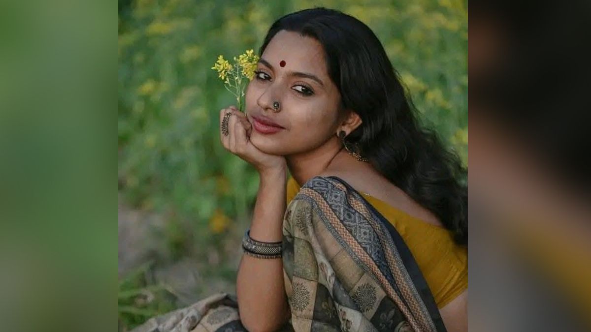বিএনপির মনোনয়ন পেলেন না আলোচিত ফারজানা সিঁথি
