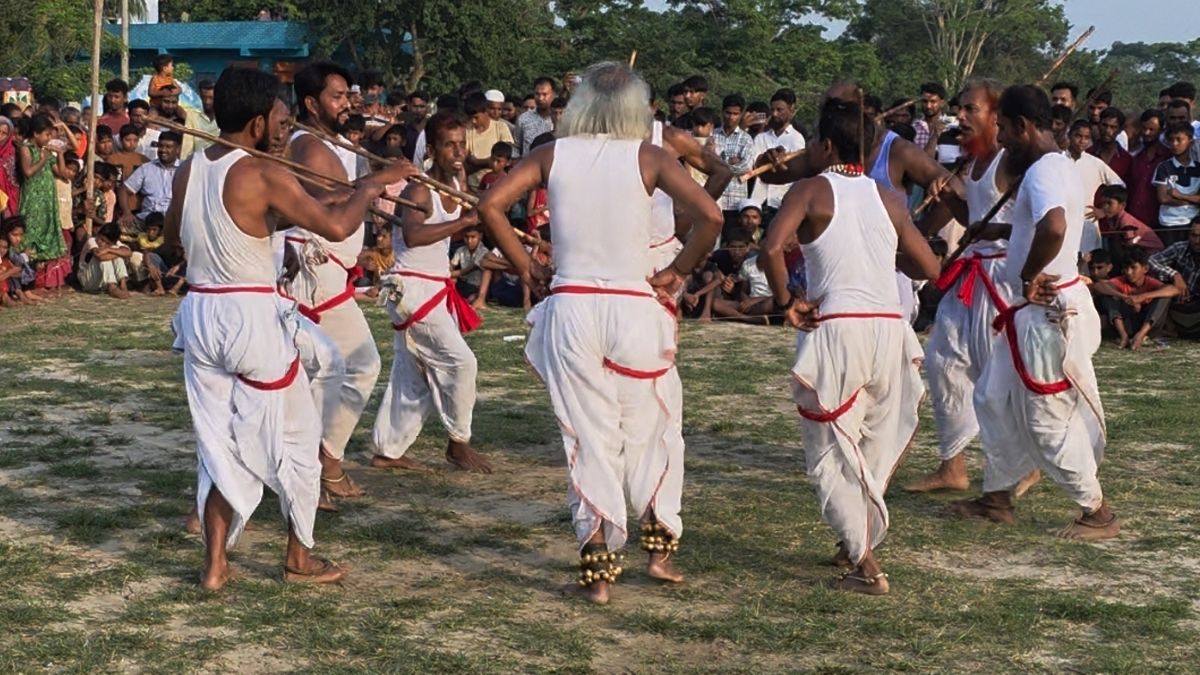 নবীনগরে ঐতিহ্যবাহী লাঠিখেলা অনুষ্ঠিত