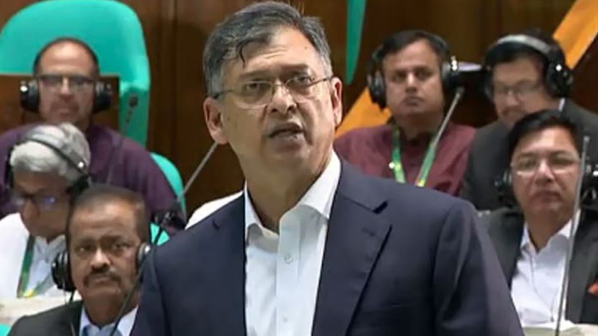 ঢাকার ৪০ ও দেশজুড়ে ৪ শতাধিক স্থানে ৫জি সেবা চালু: মন্ত্রী