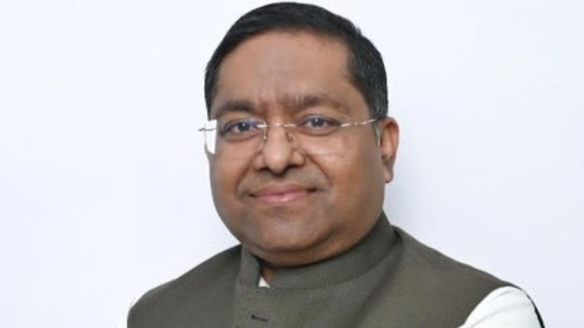 হাসিনাকে প্রত্যর্পণের অনুরোধ খতিয়ে দেখছে ভারত: জয়সওয়াল