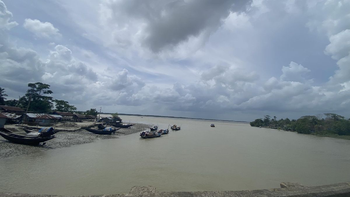 মাছের প্রজনন রক্ষায় সাগরে ৫৮ দিনের মাছ ধরা নিষেধাজ্ঞা শুরু