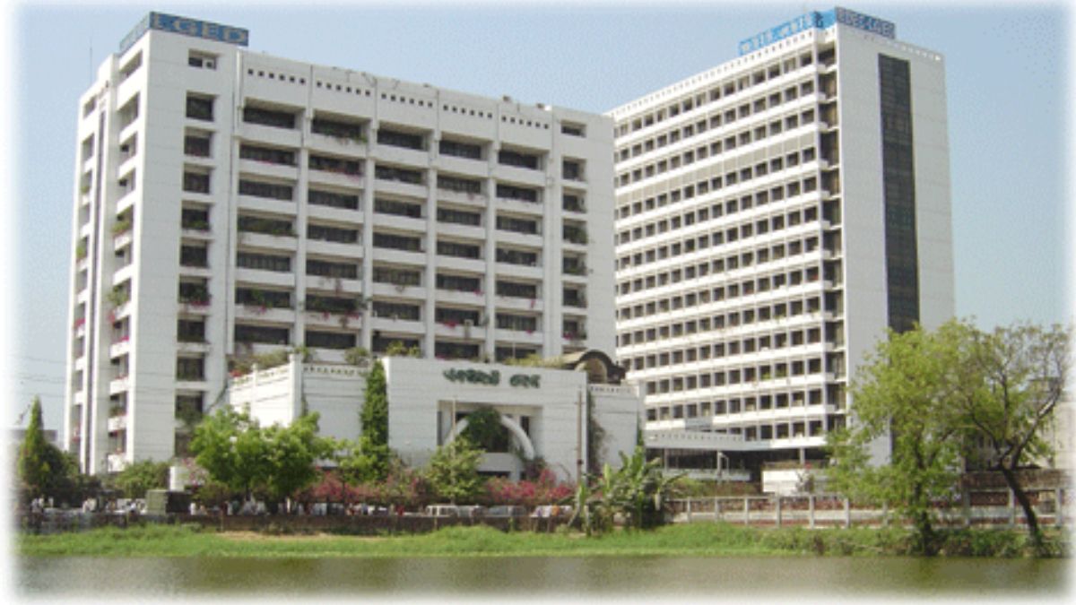 বিতর্ক পিছু ছাড়ছে না এলজিইডির