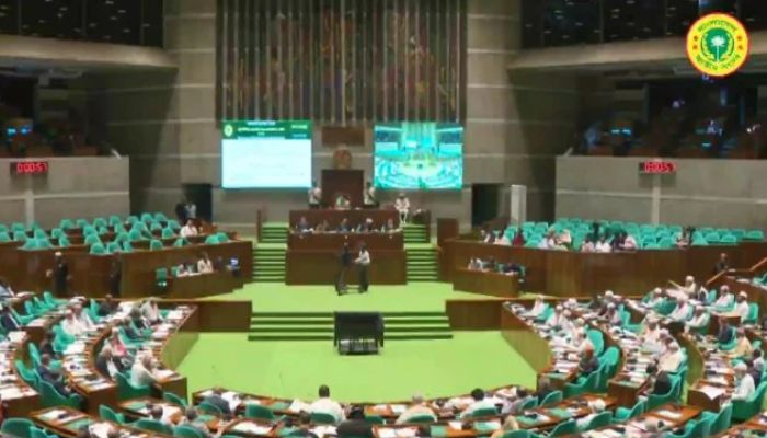 ১৩৩ অধ্যাদেশ পর্যালোচনা: ৯৮টি বহালের সুপারিশ, ২০টি পুনর্বিবেচনায়