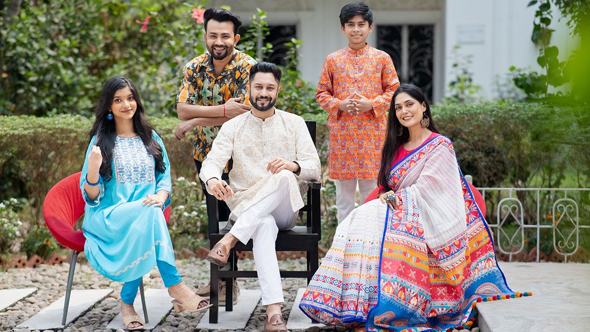 বৈশাখের রঙে রাঙাতে কুমিল্লায় রঙ বাংলাদেশ এর নতুন আউটলেট