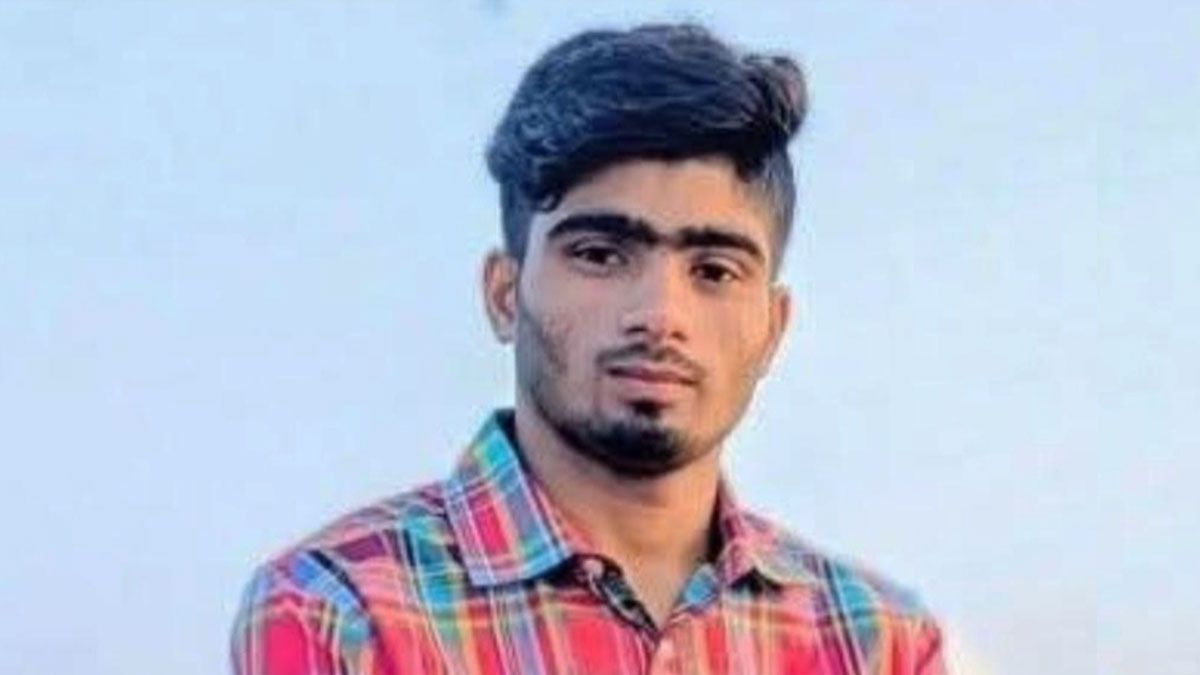 অটোরিকশা-মোটরসাইকেল মুখোমুখি সংঘর্ষে তরুণ নিহত