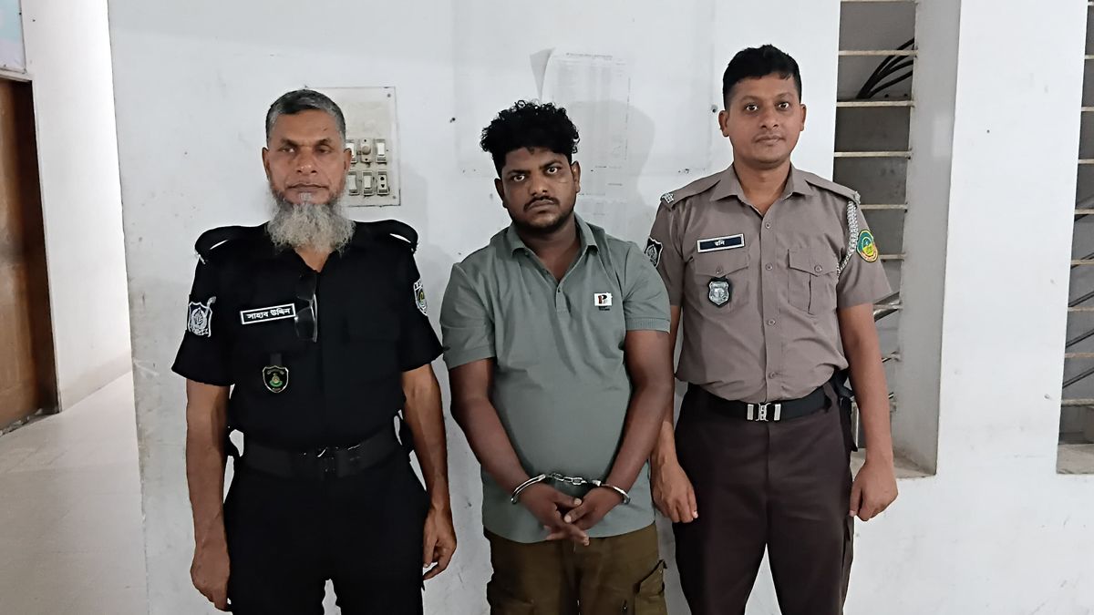 টঙ্গীতে চাঁদাবাজির মামলায় ‘কলা ইমরান’ গ্রেপ্তার 