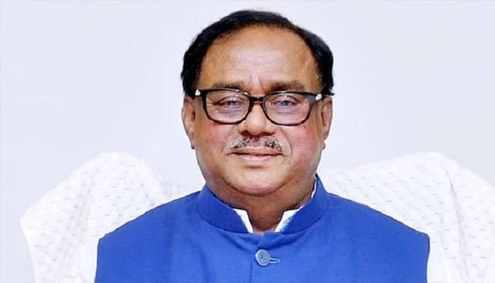 হত্যাচেষ্টা মামলায় সাবেক খাদ্যমন্ত্রী সাধন চন্দ্রের জামিন মঞ্জুর