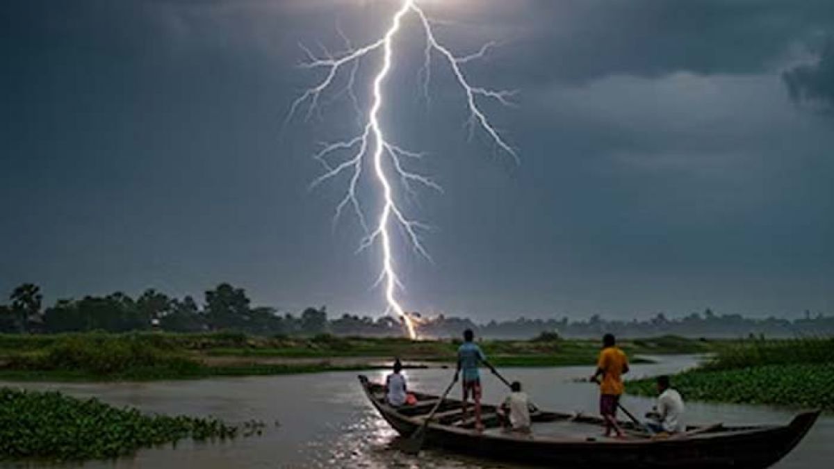 হাওরের বজ্রঝুঁকি: নীরব হত্যাযজ্ঞ