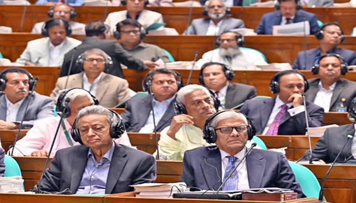 সংসদের সাউন্ড সিস্টেমে বিভ্রাট, শাস্তিমূলক প্রকৌশলীকে বদলি
